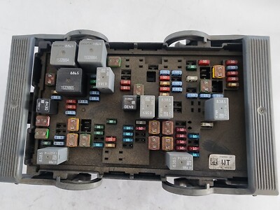 2007 escalade cigarette lighter fuse Lighter/Power Outlet Issues Fuse Box Diagram Cadillac Escalade
