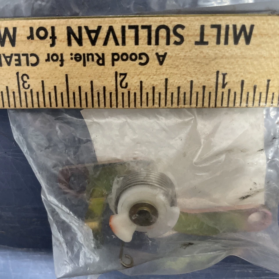 Rare NOS 1986 Dodge Dakota Carburetor Arm And Pinion Mitsubishi Motors MD612665 - Image 3 of 4