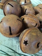 SET/5 JINGLE BELLS 1.5" 1 1/2 in Primitive Rusty Tin Country Crafts 38-40mm Rust