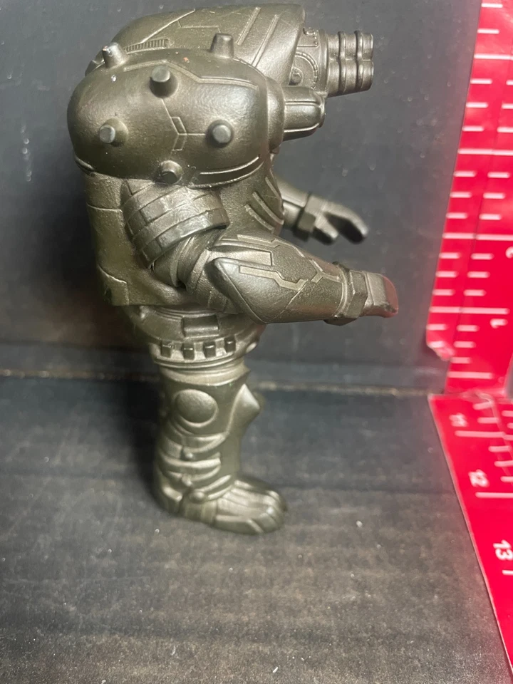 Ultra Monster Series Imperiser también conocido como Imperializador o Impulsor #67 Pistola Robot 6" Foto 3 de 4