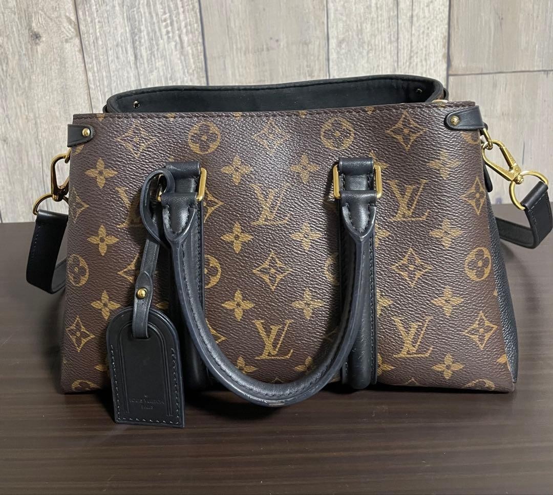 Louis Vuitton Monogram Sfuro NVBB M44898 brown x black There was an RFID respons