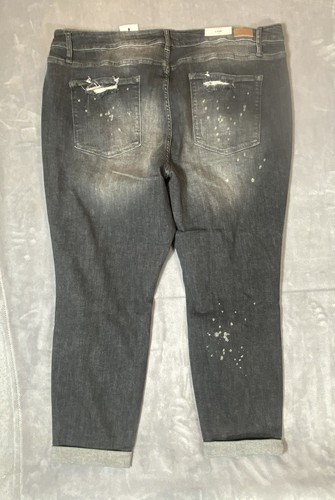 Judy Blue Jeans 24W Plus Boyfriend Paint Splatter Distressed Black Grunge NEW - Picture 3 of 12