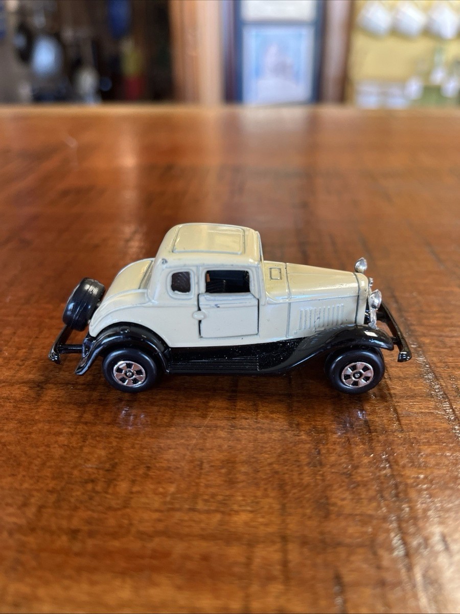 Vintage The ERTL Co. 1932 Ford Coupe 1:64 Scale Die Cast Car | eBay