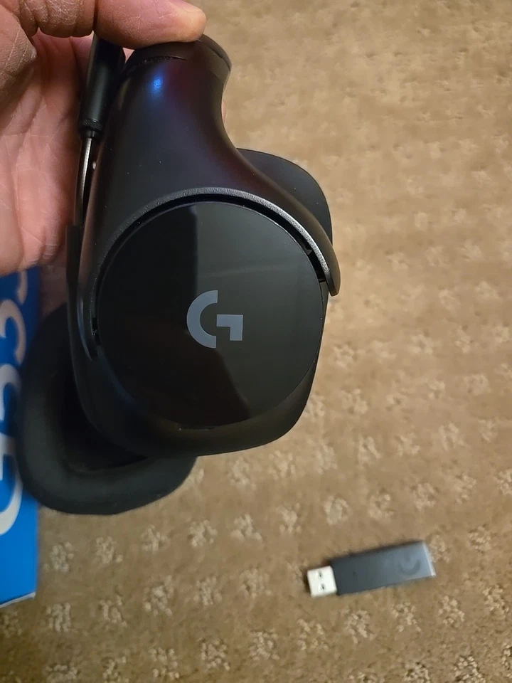 Fone de Ouvido Surround para Jogos Logitech G533 Wireless DTS 7.1 - com Dongle (981-000632) - Imagem 4 de 4