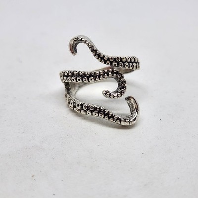 Octopus Ring Tentacles Silver Tone Fashion Jewelry Open Design Size 7.5