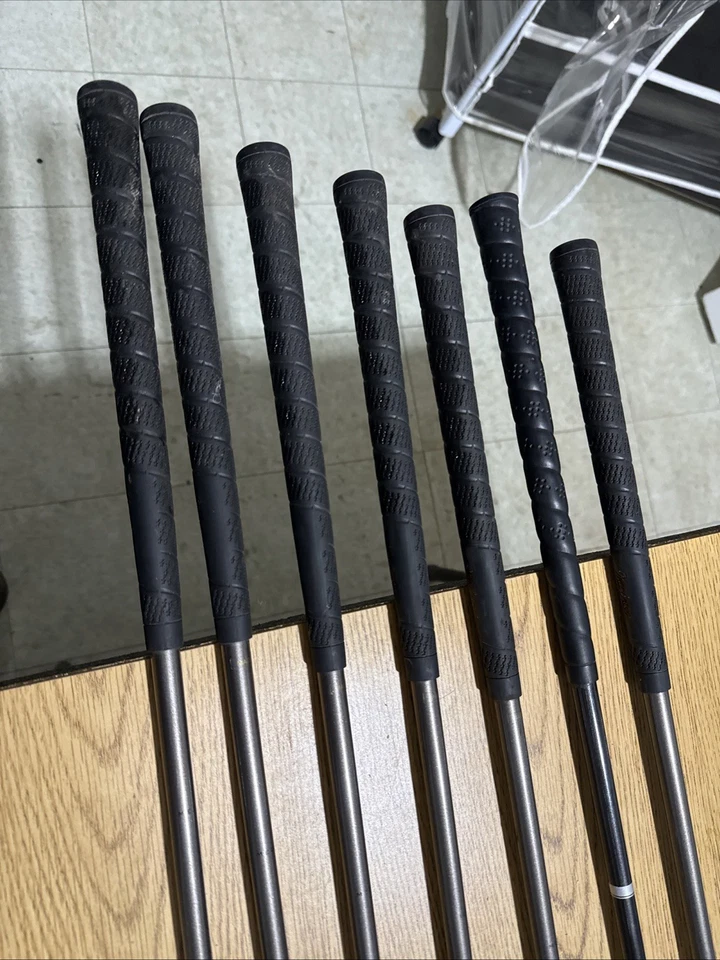 MacGregor Golf Irons - Master 4-9 + PW left handed - Image 2 of 4