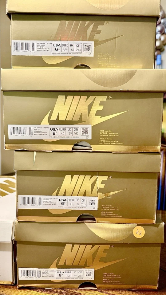 Nike Air Jordan 1 Retro Alto OG GS Negro/Metálico Dorado Juvenil Talla 6Y FD1437-071 Foto 4 de 4