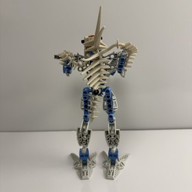 Lego Bionicle 8905 Piraka Thok With Zamor Spheres "Complete" Read Description 