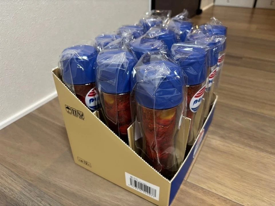 Pepsi Perfect Bottle Back To The Future 40th Donki Japan 1/2/3 Flaschen Option - Bild 4 von 4