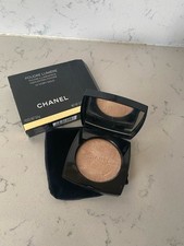 CHANEL Poudre Lumiere Highlighting Powder - 10 Ivory Gold - HTF