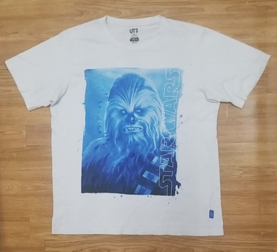 T Uniqlo UT Star Wars T-Shirt Mens XL Chewbacca Lucasfilm Graphic