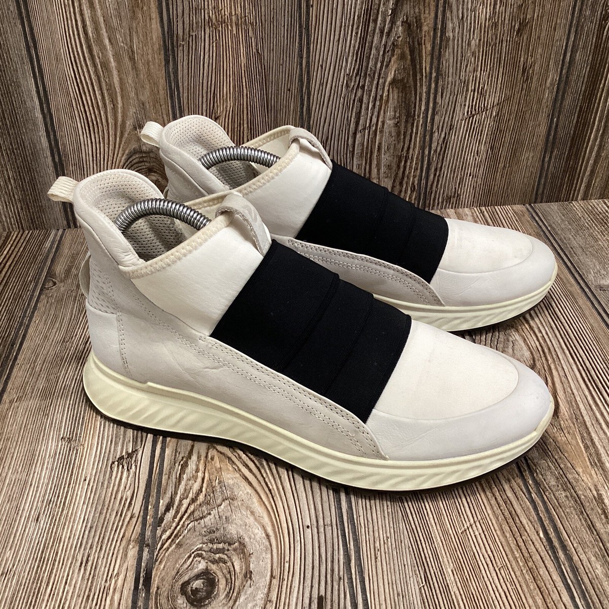 Ecco Womens St1 Yak Leather High Top Casual Sneakers White Black