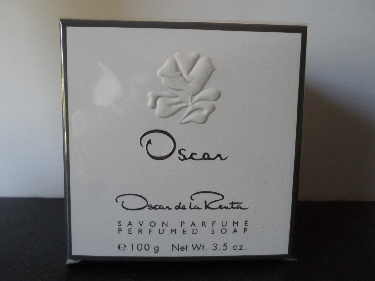 Oscar de la Renta Perfumed Flower Soap 3.5 oz /100 g Brand New In