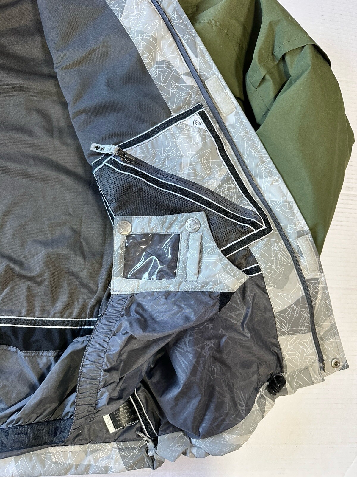 Section Men Jacket Large Green Gray Snowboard Ful… - image 4