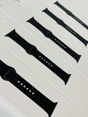 Apple MJ4F2ZM/A Watch Sport Band Armband 38 40 41 42 mm Serie 1-10 & SE Schwarz