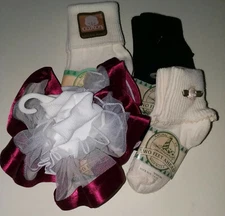 WHOLESALE LOT NEWBORN GIRLS ASSORTED SOCKS 4 PAIR SAVINGS
