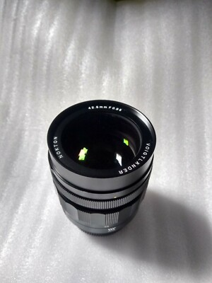 Voigtländer Nokton 42.5 42.5mm F/0.95 MFT best schnellstes Objektiv Top Zustand Originalverpackt