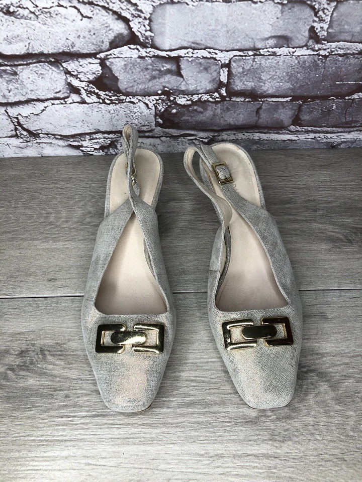 Donald J Pliner Beige Metálico Selma 2 Zapatos de salón Cuero Mordida de caballo Mujer 10M Foto 2 de 4