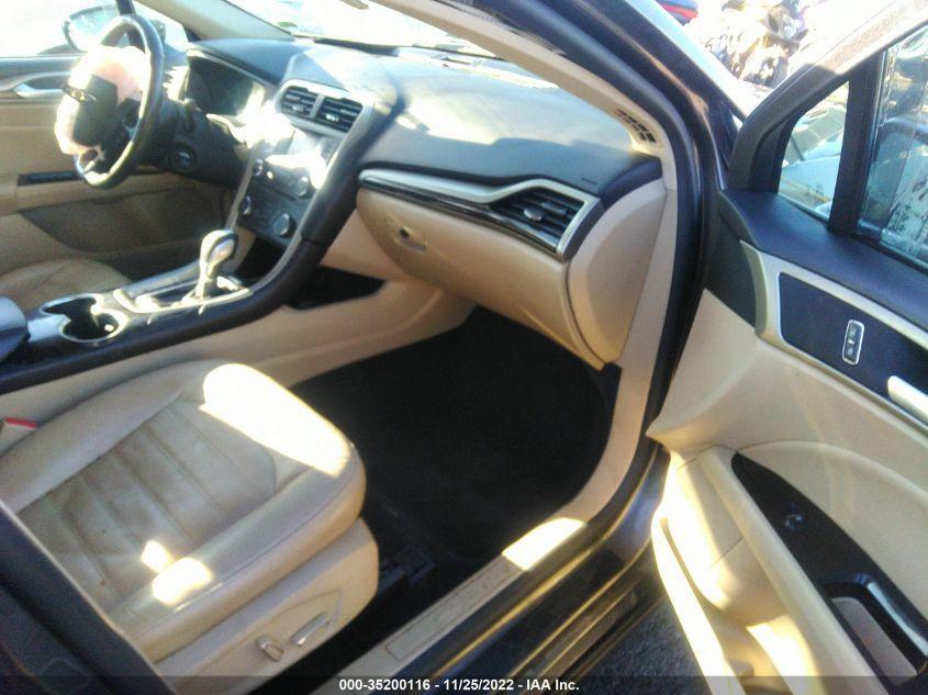 2022 Ford Fusion Se Interior