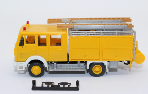 fw2250, RAR Preiser MB TLF Flughafenfeuerwehr gelb HHH TOP SOSE aus Set 1:87 H0 - Bild 1 von 9