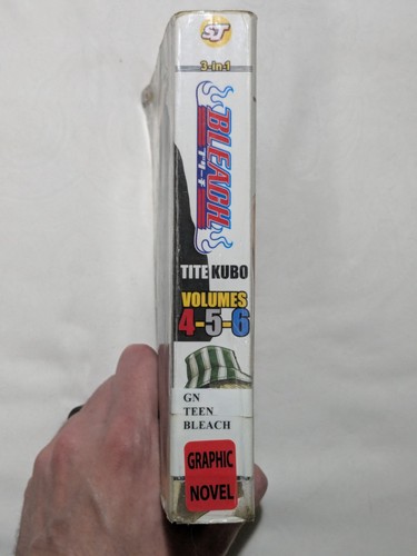 Bleach 3-in-1 Edition Volumes 4, 5 & 6 Kubo English Manga - Picture 3 of 4