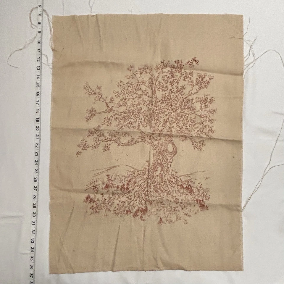 Lot 19 Stamped For Embroidery Dresser Scarves Pillows Belgian Linen/cotton 3 Ib - Image 4 of 4