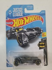 Batman Justice League Batmobile 2017 Hot Wheels 5/5 Best For Track 1:64 New Card