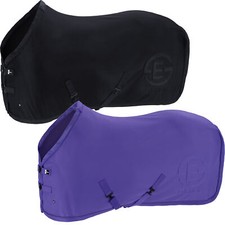 Eskadron Abschwitzdecke Dura Emblem in black oder purple