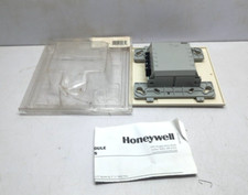 Honeywell TC811A1006 Fault Isolator Module 5102 L01-0681-001