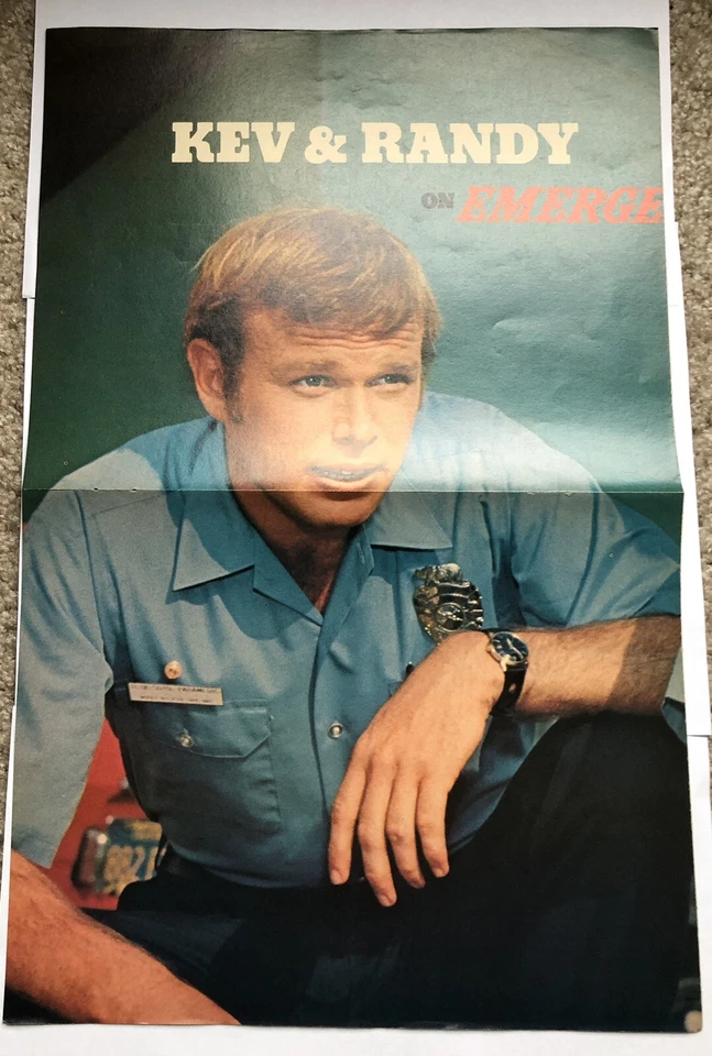 16 Magazine October 1973 Donny Osmond Alice Cooper w/ Pop-Out Poster Emergency! - Image 2 of 4