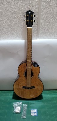 Flight Maia Baritone EQ-A Rosewood Ukulele