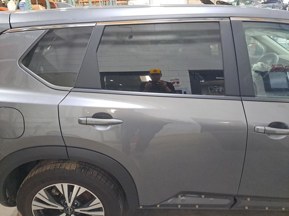 2023 Rogue Right Passenger Side Rear Door Assembly Color: Gray Kad