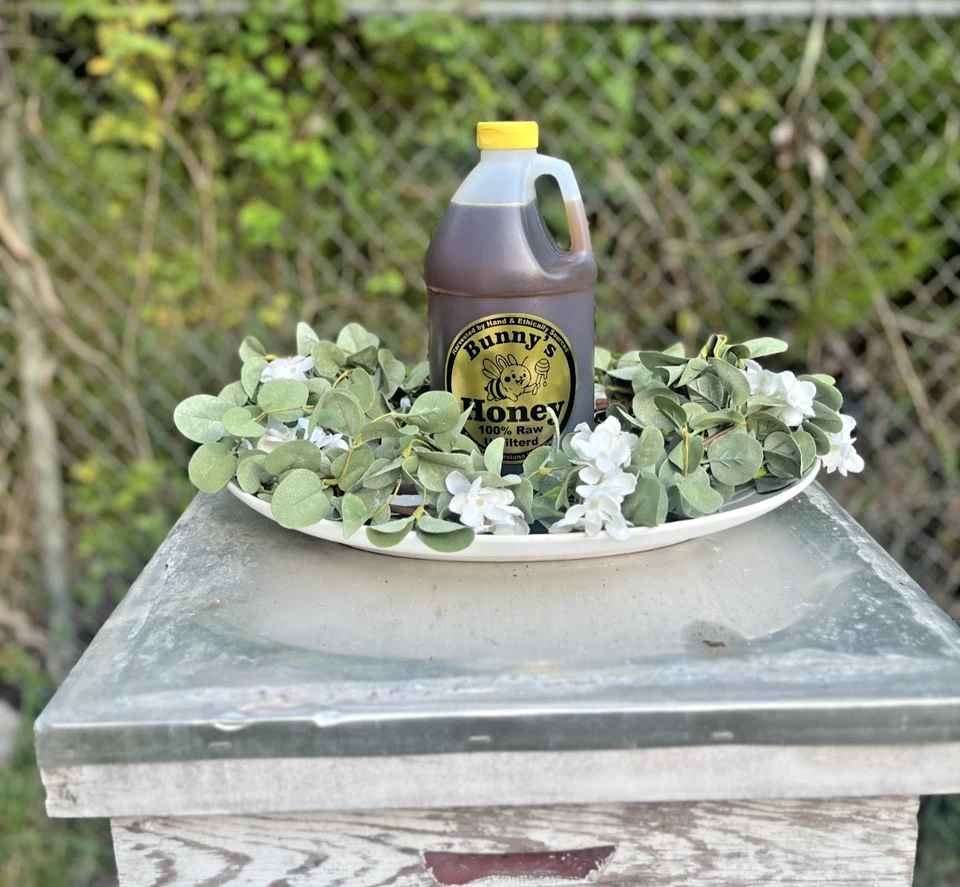 Raw Honey Half Gallon Fresh Spring 2025 Wildflower Honey  Raw Unfiltered Kosher - Image 4 of 4