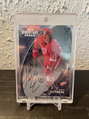 2002-03 IN THE GAME SIGNATURE ROOKIE HENRIK ZETTERBERG AUTO DETROIT RED WINGS
