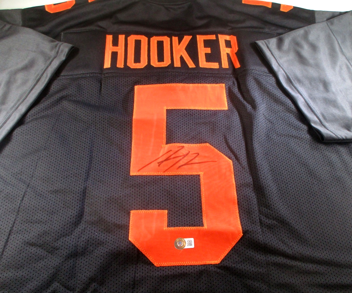 Hendon Hooker Autographed Signed Tennessee Volunteers / Custom Football Jersey / BAS 