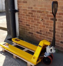 NEW 2500kg / 2.5t Heavy Duty Euro Pallet Truck - Pump Truck 