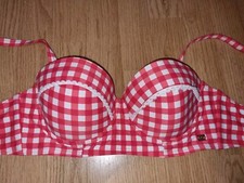 BNWOT Gorgeous Red White Check GOK  TU padded Underwired bikini Top size 32C/D