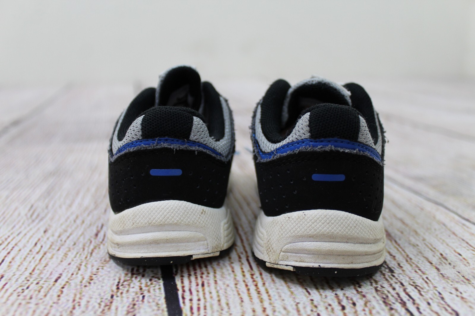 2011 Nike TRun 5 Grey Black Blue LaceUp Toddler Baby Sneakers Shoes