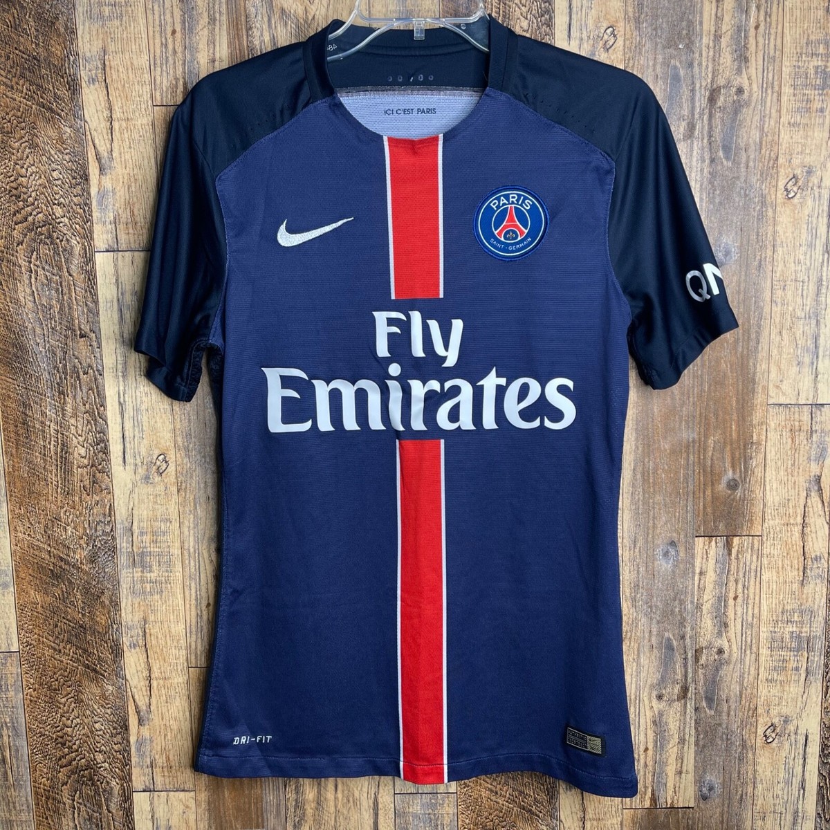 Paris Saint-Germain 2015-16 Home Football Jersey Nike 658904-411