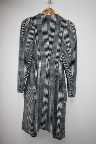 Vivienne Westwood Gold Label 100% Alpaca Checked Coat and Skirt, Size 12 - Picture 19 of 20