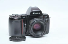 Nikon N8008 35mm SLR Film Camera Black Body W/50mm F1.8D Lens