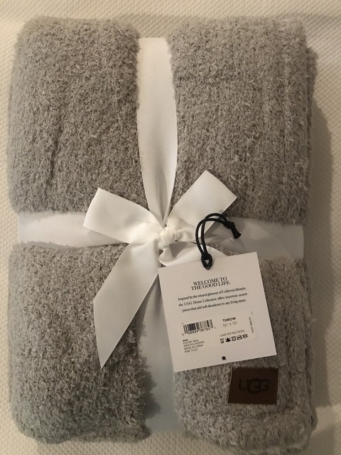 ugg ana knit throw snow