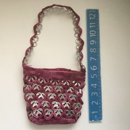 Cartera de ganchillo hecha a mano rosa oscuro rosa oscuro pequeña 5,5 x 6,5 correa con cremallera superior - Imagen 12 de 13
