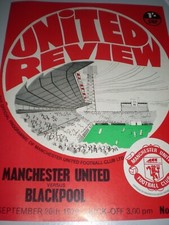 Manchester United v Blackpool. 26th September 1970. VGC, staples removed.