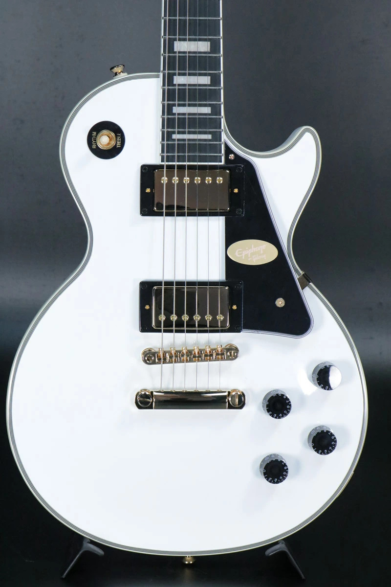 Epiphone by Gibson / Inspired by Gibson Les Paul Custom Alpine