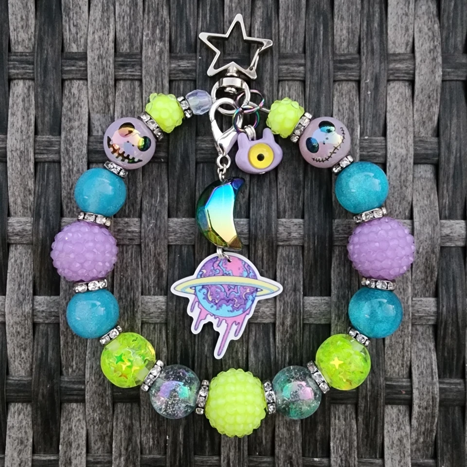 Llavero de Halloween, dije de bolso, dije de cartera, clip de bolso, dije de teléfono - galaxia de neón Foto 2 de 4