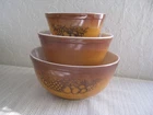 3 Pyrex Old Orchard  2.5 Qt #403 1.5 Qt #402 1.5 Paint #401 Mixing Bowls