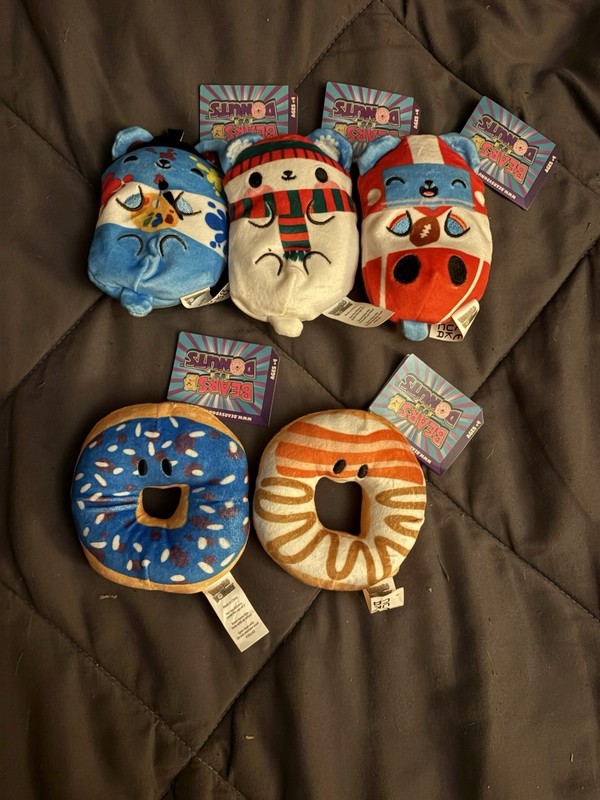 Bears Vs Donuts Blue Series Lot Of 5