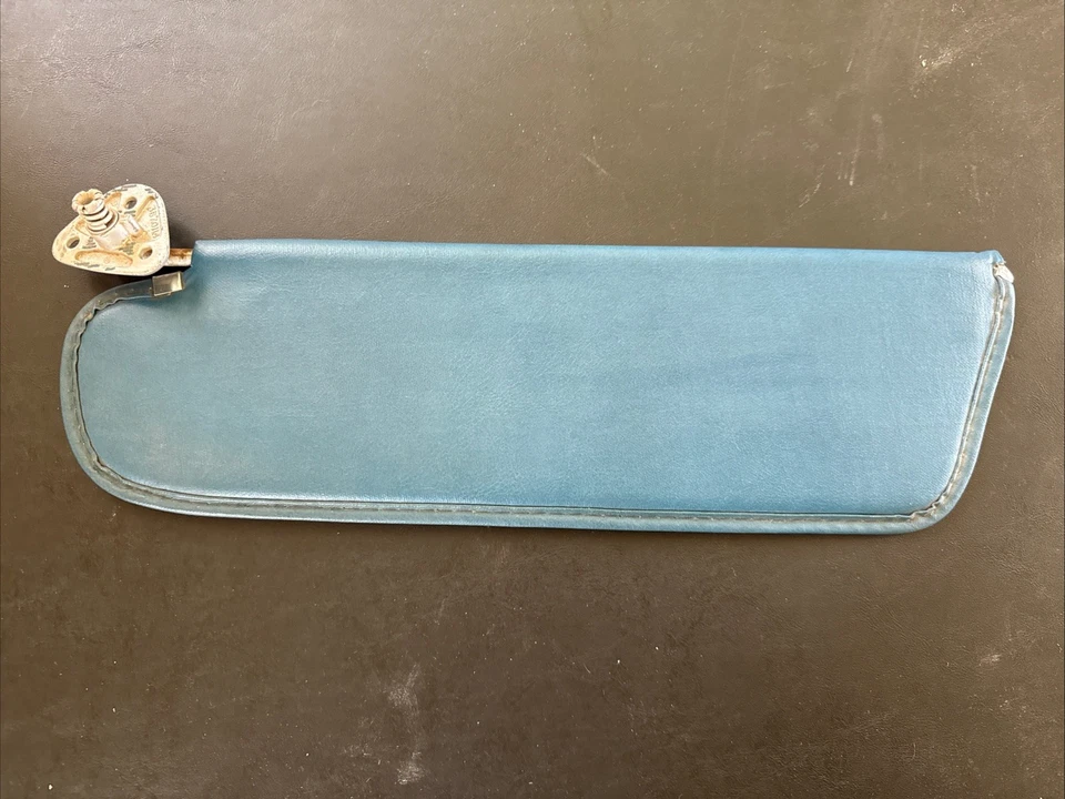 Dodge Dart Valinat 1972 1973 1974 viseras de sol azul OEM carrocería A 72 73 74  Foto 3 de 4