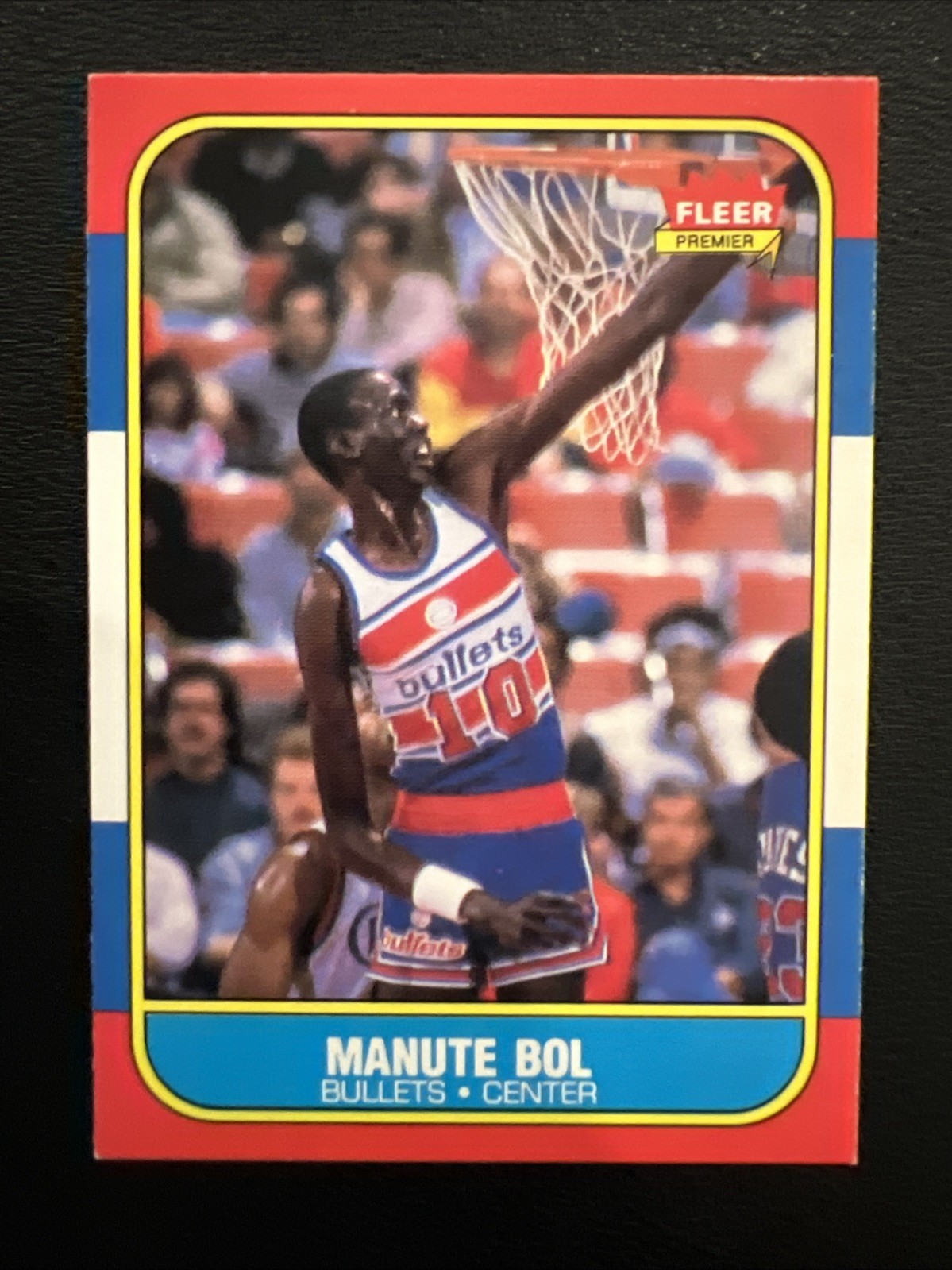 1986 Fleer Basketball #12 Manute Bol NR MINT